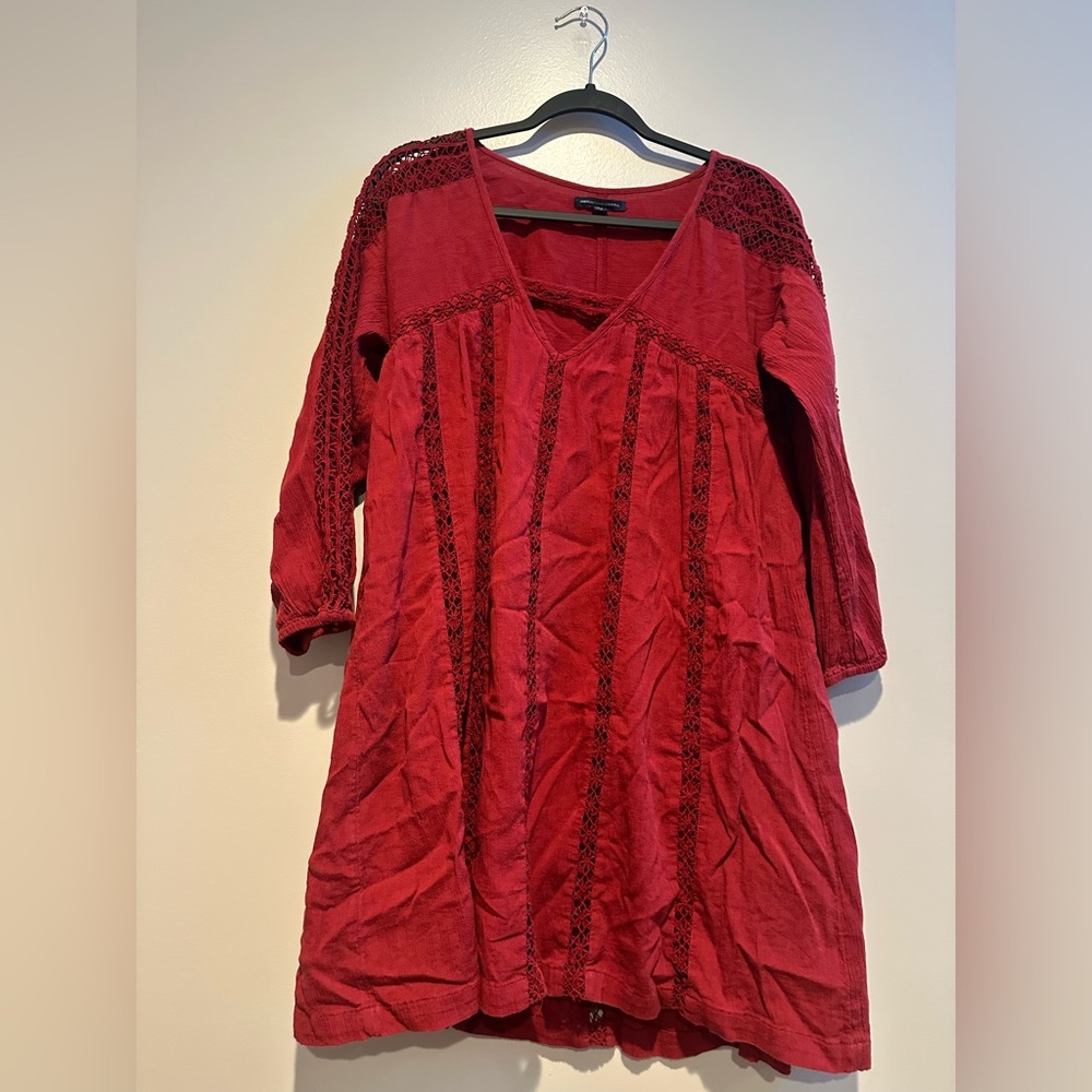Red American Eagle Lace Quarter Sleeve Dress